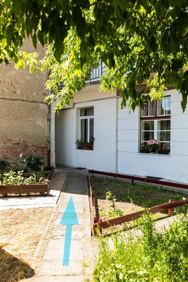 Colorful & Cozy Condo Cluj-Napoca Exterior photo